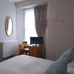 Pensionat Hazeldene - With Free Offsite Health Club