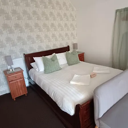 Vendégház Hazeldene - With Free Offsite Health Club 4*