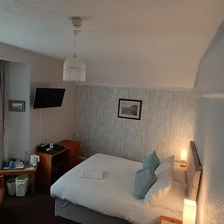 Hazeldene - With Free Offsite Health Club Vendégház