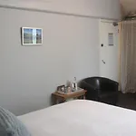 Hazeldene - With Free Offsite Health Club Konukevi Bowness-on-Windermere